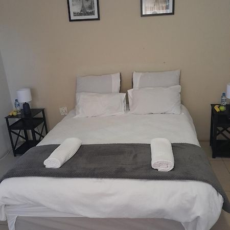 Softlife Guest House Ulundi Ngoại thất bức ảnh