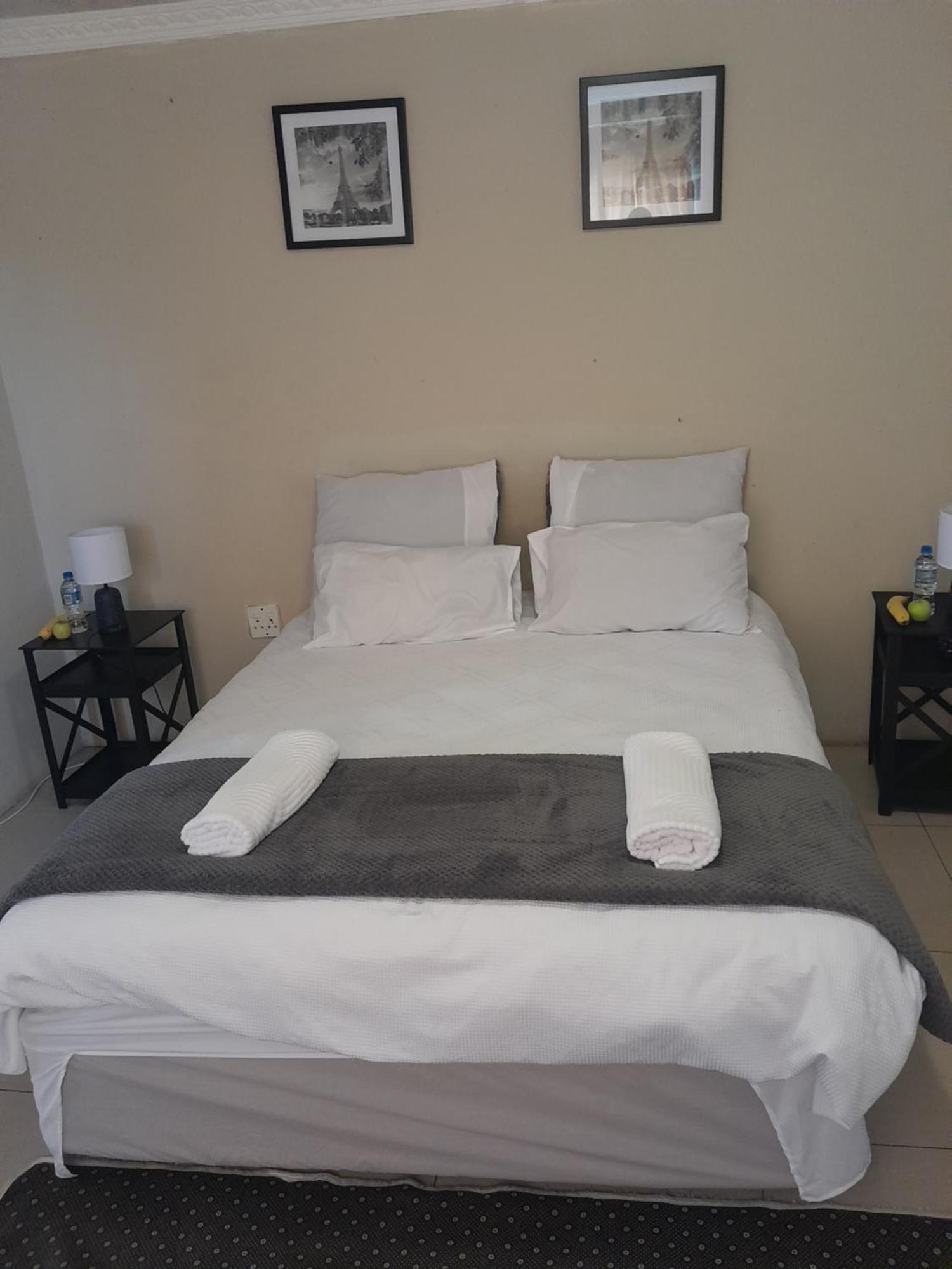Softlife Guest House Ulundi Ngoại thất bức ảnh
